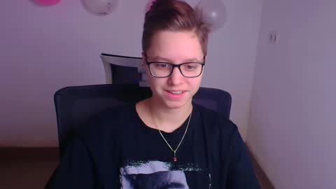 Linda online show from February 19, 6:22 am