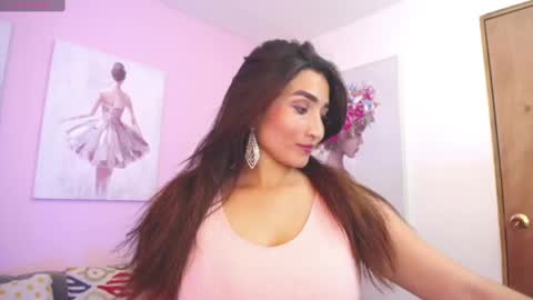 Maria Paula online show from March 3, 12:09 pm