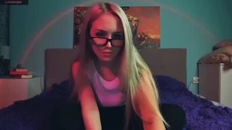 Linda online show from January 26, 5:23 pm