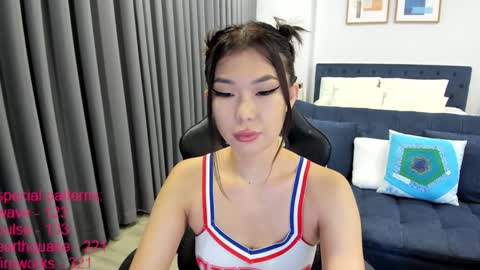Snapshot of lindamei chatting on October 14, 11:57 am lindamei online show from October 14, 11:57 am