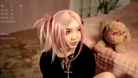 Linh -   online show from June 29, 10:31 pm