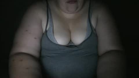 Snapshot of lioness0228 chatting on October 25, 1:24 am Lioness0228 online show from October 25, 1:24 am