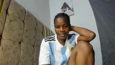 Snapshot of liorah chatting on October 16, 8:55 pm Kaisley independent model online show from October 16, 8:55 pm