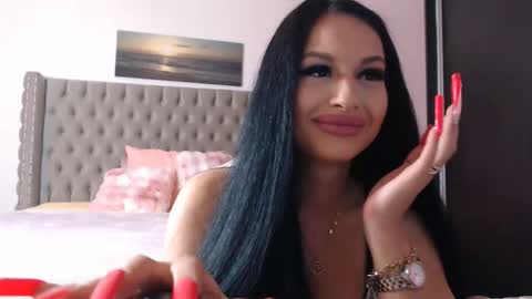 Lisa online show from November 28, 9:07 pm