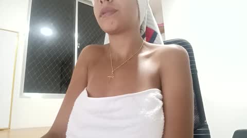 Lisa Santos online show from October 27, 2:29 am