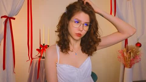  Lisa  online show from December 20, 1:47 am