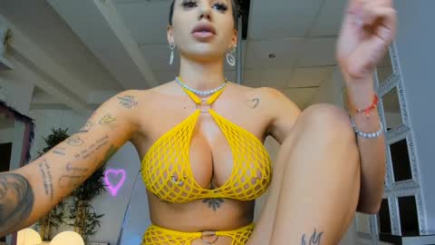 Snapshot of lisaakira chatting on December 9, 4:15 pm onlyfans-lisaakira instagram-lisaakira9 twitter-lisaakira4 online show from December 9, 4:15 pm