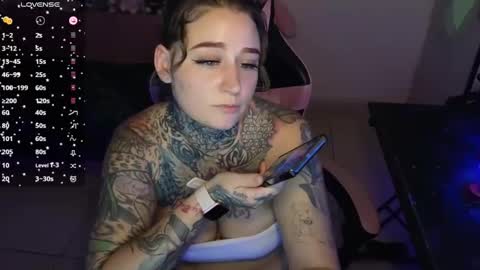 Snapshot of lisacasandra chatting on September 17, 12:30 am lisacasandra online show from September 17, 12:30 am