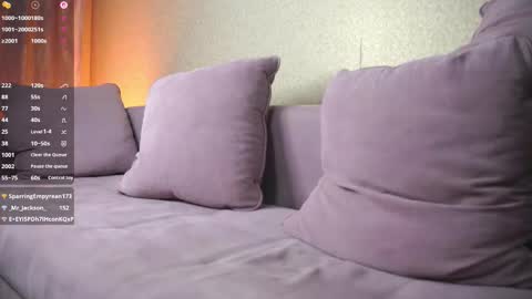 Molly online show from November 17, 6:08 pm