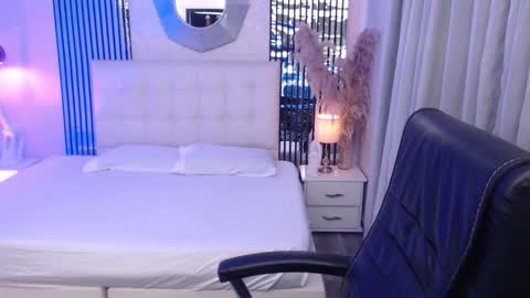 Andrea online show from March 14, 4:24 am