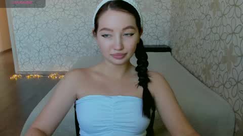 lissa_cristal_ online show from April 3, 9:51 am