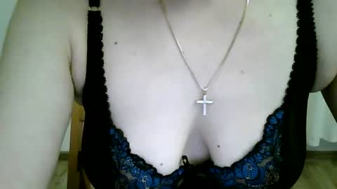 Snapshot of lissa_olsson chatting on January 19, 9:55 pm Lissa online show from January 19, 9:55 pm