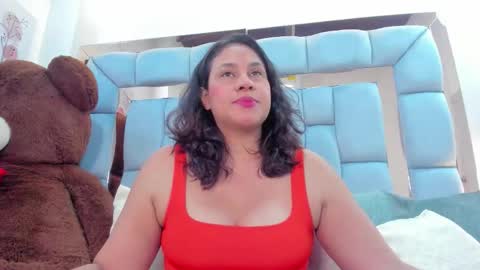 lissaharris online show from March 4, 3:35 am