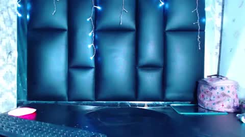 lissbrutalxxx online show from January 12, 8:36 am