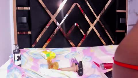 Ashley online show from November 29, 8:57 pm