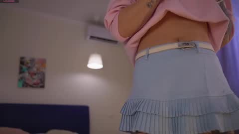 SophiaKateline online show from June 7, 9:05 am