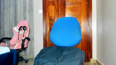 little_africa online show from March 3, 5:46 am