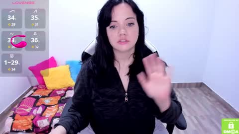 Angely online show from December 18, 4:20 am