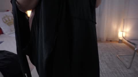 little_heart_andreea online show from December 14, 9:53 pm