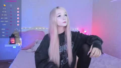 Snapshot of little_misaki chatting on February 28, 6:52 pm Maria online show from February 28, 6:52 pm