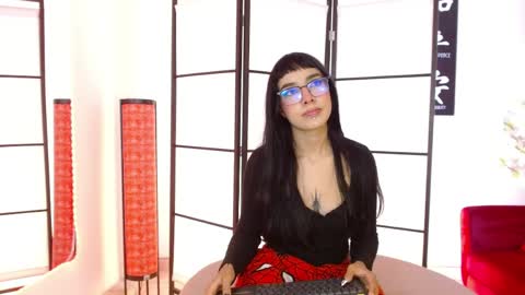 Paulette online show from April 11, 6:30 am