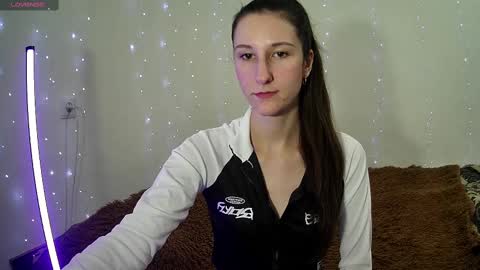 Snapshot of littleahwitch chatting on March 6, 10:41 am LittleAhWitch online show from March 6, 10:41 am