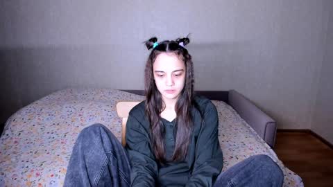 littleashleyy online show from December 27, 5:48 pm