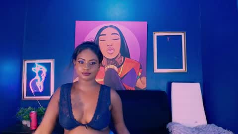 Snapshot of littleindianmilf chatting on December 28, 8:48 am littleindianmilf online show from December 28, 8:48 am