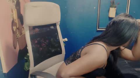 Snapshot of littleindianmilf chatting on September 25, 9:30 am littleindianmilf online show from September 25, 9:30 am