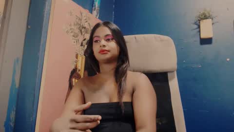 Snapshot of littleindianmilf chatting on October 2, 11:15 am littleindianmilf online show from October 2, 11:15 am