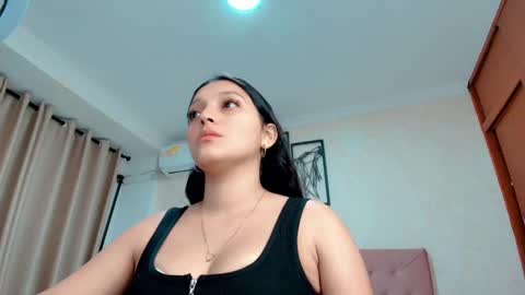 Sarahs Room online show from March 10, 2:28 am