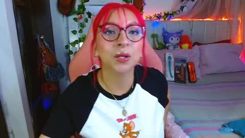 Ruby Rouse online show from April 2, 9:29 am