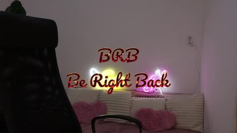 littlestellaspark online show from March 31, 4:40 pm