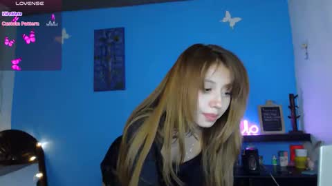 olivia online show from November 10, 11:33 pm