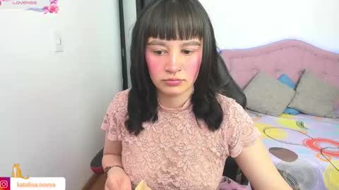 Snapshot of liv_rosse chatting on December 20, 1:43 pm Katalina Novoa. online show from December 20, 1:43 pm