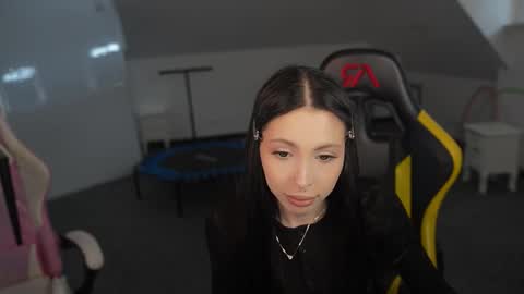 Sheryl online show from March 29, 10:36 am