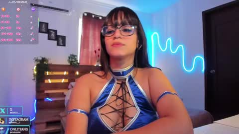 Snapshot of livfabi_ chatting on March 12, 6:32 pm Livfabi online show from March 12, 6:32 pm