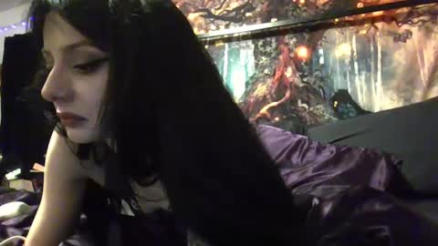 Liv Mirage online show from January 29, 4:15 am