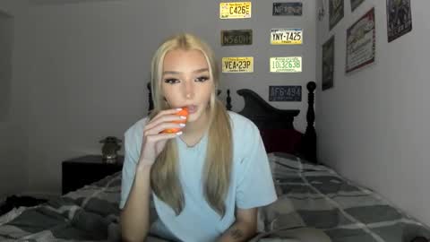 Livvy online show from April 16, 4:57 am