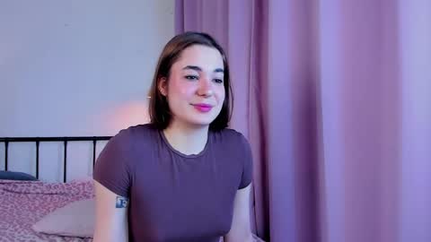 liyaflyhigh online show from April 30, 9:47 am