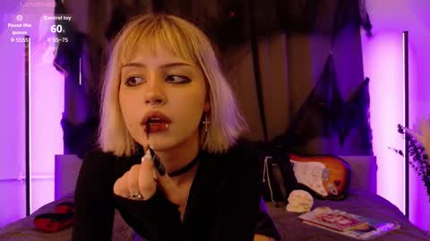 Snapshot of liyaluna chatting on September 15, 11:07 am LIA online show from September 15, 11:07 am