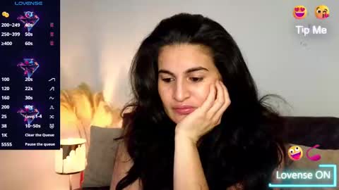 liz online show from March 10, 1:21 pm