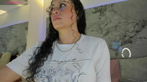 Liz  online show from March 2, 11:28 am