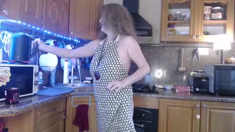 LizaCakes online show from January 21, 11:13 am