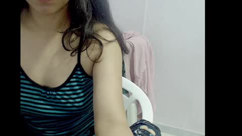 Snapshot of lizz1305 chatting on January 27, 3:28 pm lizz1305 online show from January 27, 3:28 pm