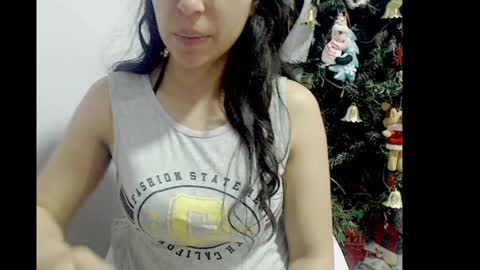 Snapshot of lizz1305 chatting on December 10, 3:22 pm lizz1305 online show from December 10, 3:22 pm