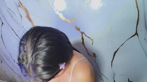 Lizz  online show from November 15, 12:50 pm