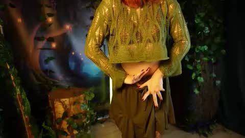 Elizabeth online show from November 7, 4:23 pm