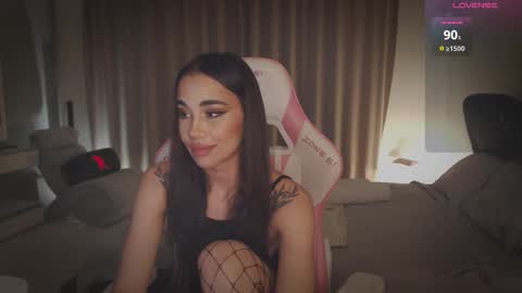 Linn my new page online show from February 11, 7:05 pm