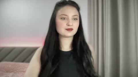 locaalis1 online show from March 11, 3:45 pm